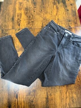 Levi's High Rise Women's Jeans - Black Wash